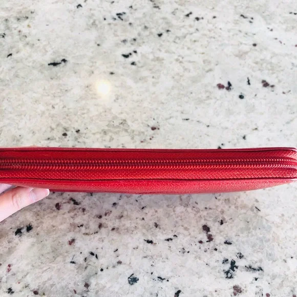 Chanel Timeless XL zipped long wallet in red caviar - Picture 3 of 15